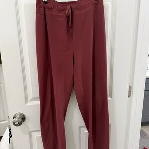 Eddie Bauer Burgundy Relaxed Pants in 2x